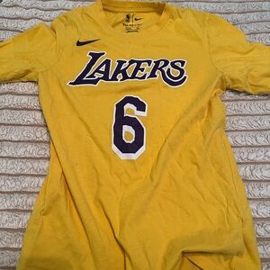 Nike Lakers Graphic Tee in Yellow and Purple